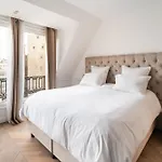 Apartment Palais Prive Luxe Vue Tour Eiffel Confort Exclusif