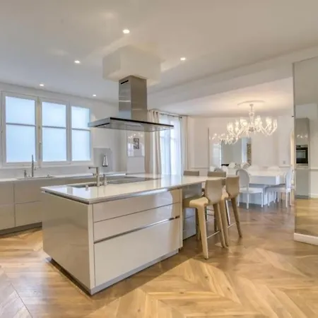 Daire Palais Prive Luxe Vue Tour Eiffel Confort Exclusif Paris