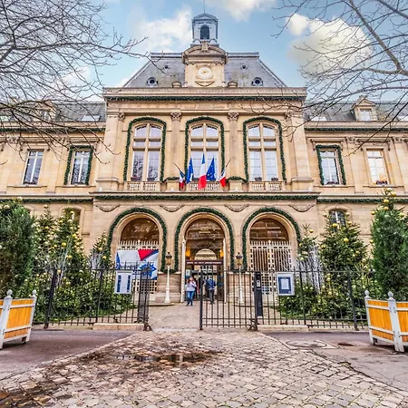 Palais Privé Luxe Vue Tour Eiffel Confort Exclusif Paris