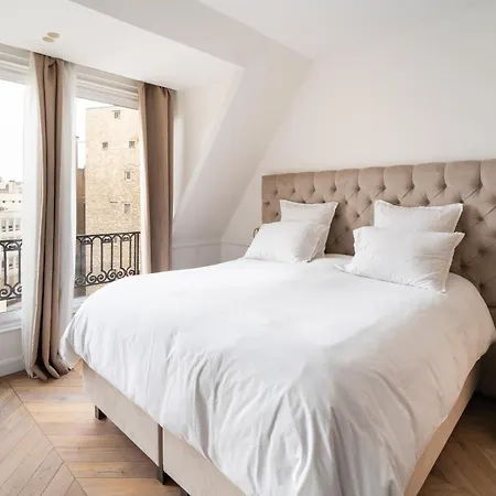 Daire Palais Prive Luxe Vue Tour Eiffel Confort Exclusif