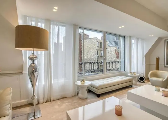 Appartement Palais Privé Luxe Vue Tour Eiffel Confort Exclusif *