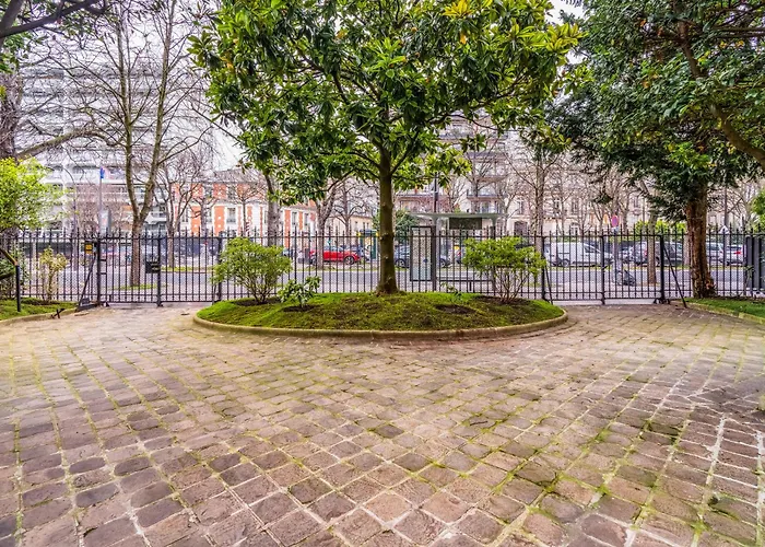 Palais Privé Luxe Vue Tour Eiffel Confort Exclusif Appartement