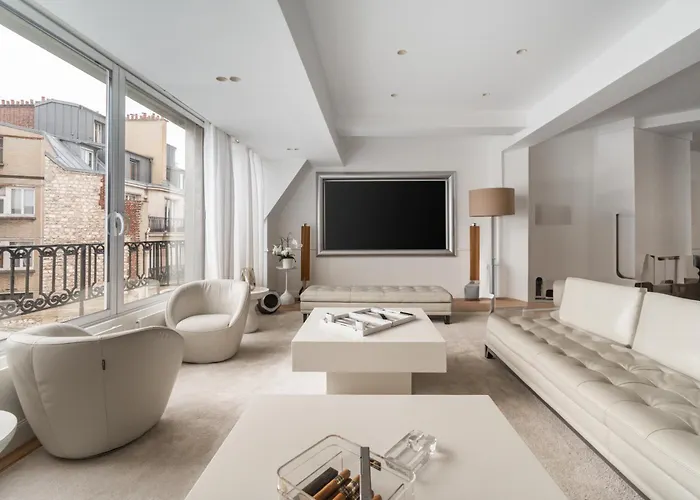 Appartement Palais Privé Luxe Vue Tour Eiffel Confort Exclusif