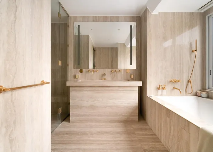 Palais Privé Luxe Vue Tour Eiffel Confort Exclusif