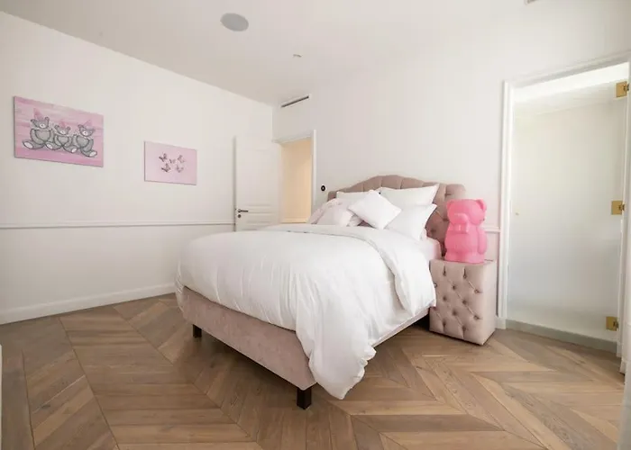 Apartment Palais Prive Luxe Vue Tour Eiffel Confort Exclusif Paris